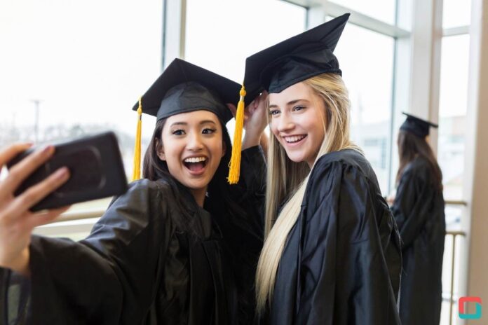 graduation gifts for sister